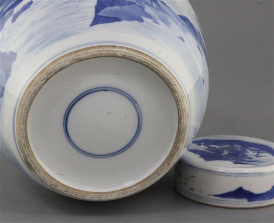 A Chinese blue and white ovoid jar and cover, 18th/19th century, height 23.2cm